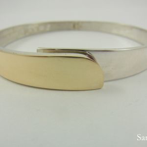 zilveren-armband-plaat-overelkaar-met-plaat-goud